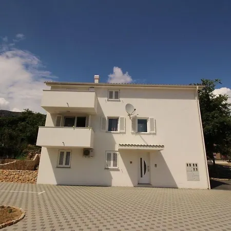 Apartment In - B59583